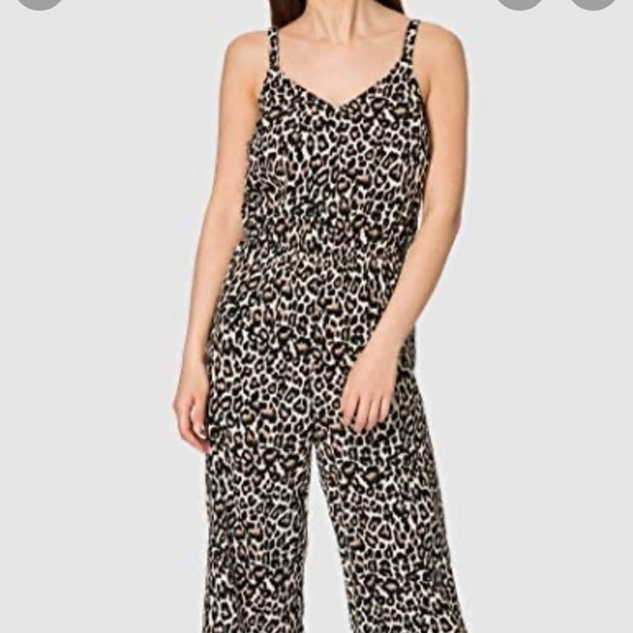 Vera Moda Jumpsuit - Picture 2 of 4